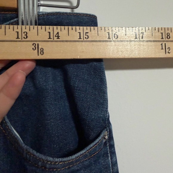 Everlane Women's Straight Leg Slightly Distressed Ankle Jeans in Dark Blue 31 - Picture 13 of 15